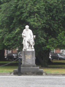 Statue of George Salmon, former Provost of Trinity College 